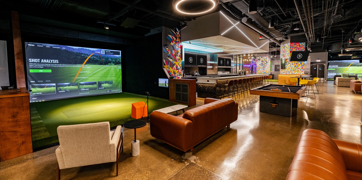 Five Iron Golf interior