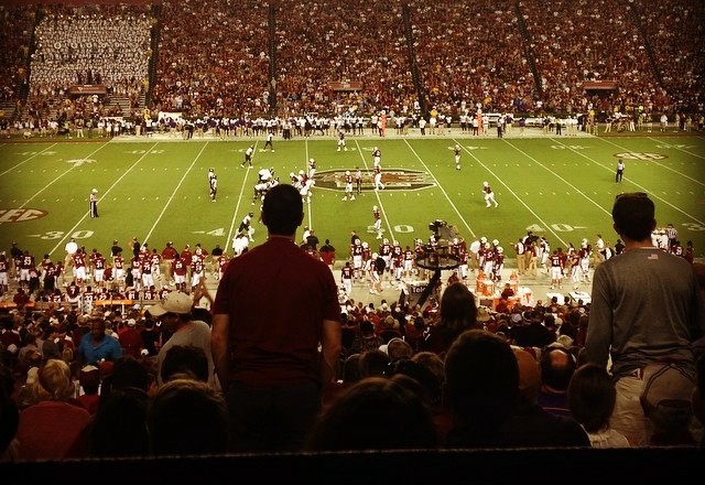 All it took was one game at USC for Joey Elledge to know he wanted to be a part of the sports industry. Image via: Joey Elledge