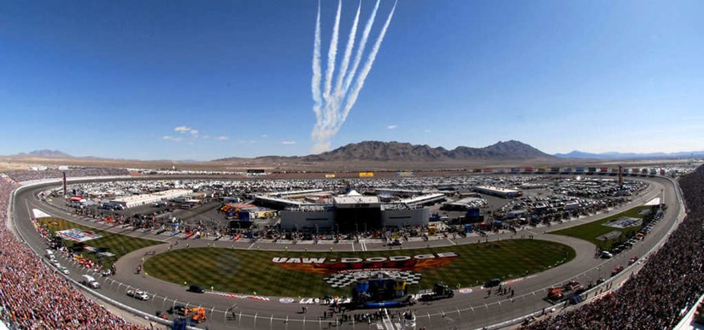 LVMS pre-race festivities Image via roadtrippers.com
