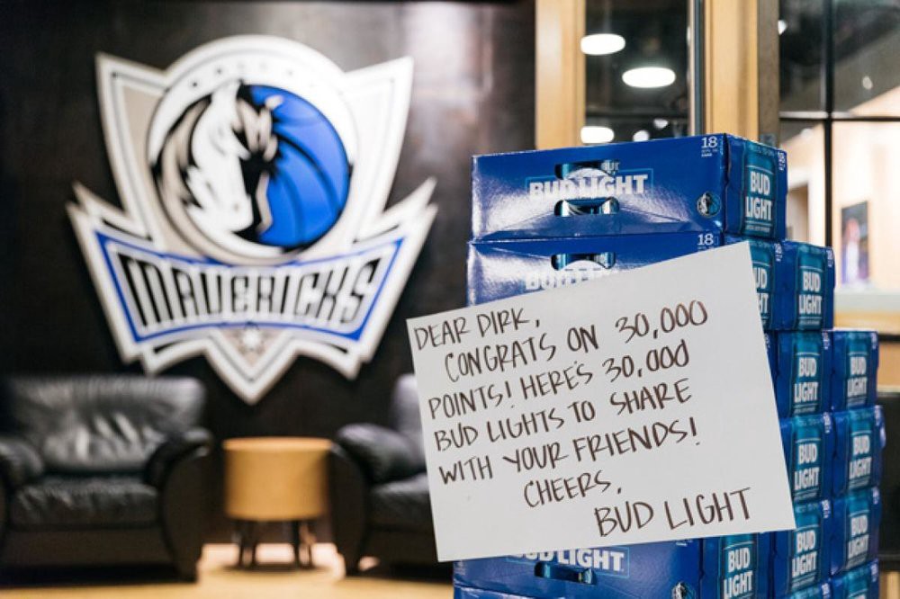 Bud Light's note to Dirk. Image via NYDailyNews