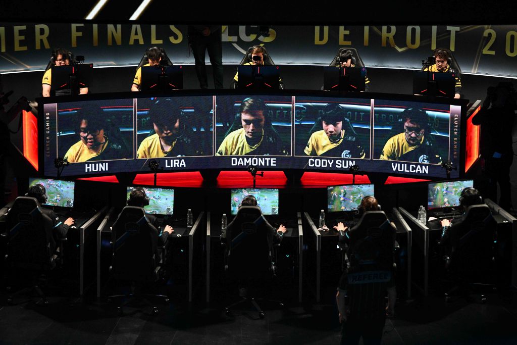 dignitas series A new meta entertainment