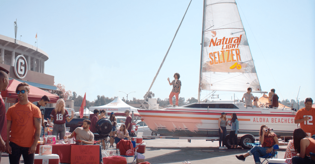 Truly Natural Light Seltzer