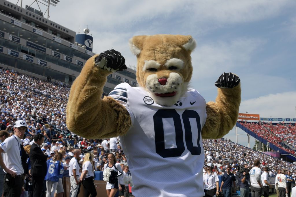 tiktok-sports-mascots