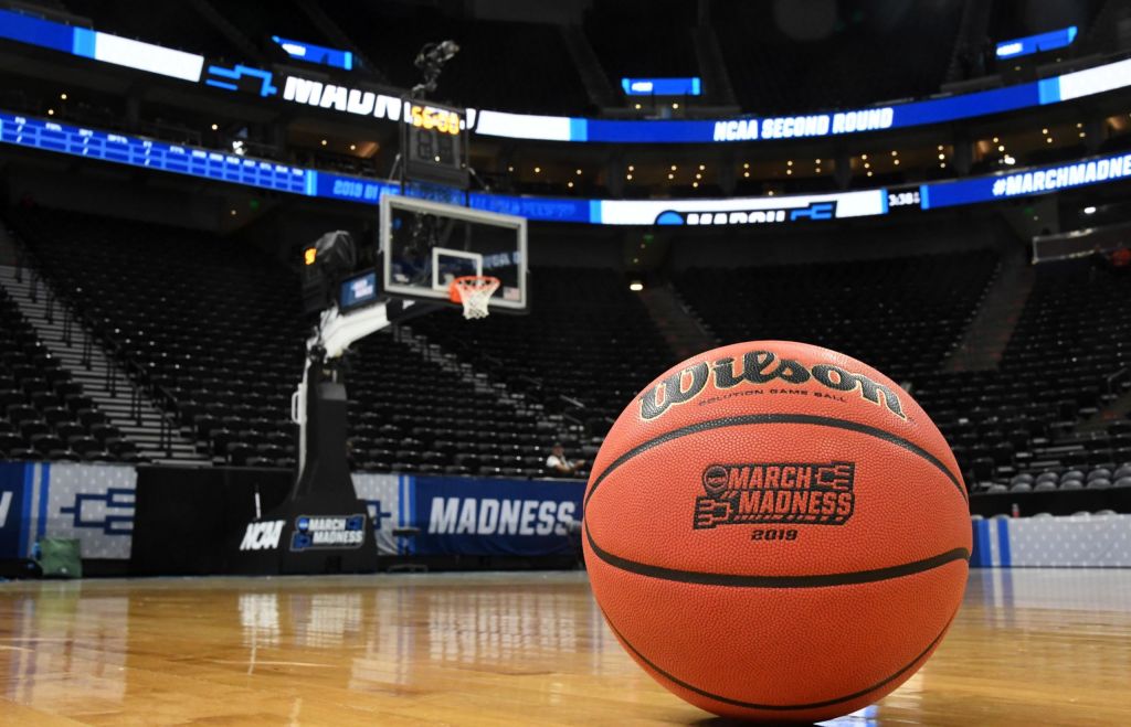 march-madness-ncaa-basketball-tournament-coronavirus-