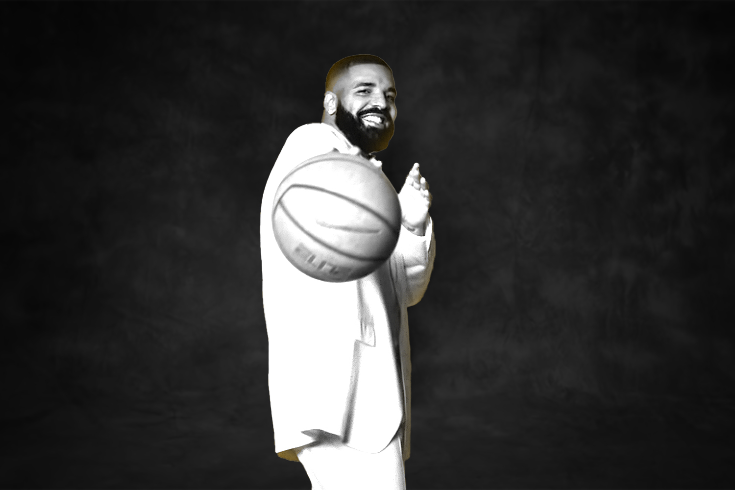 drake_holding_basketball