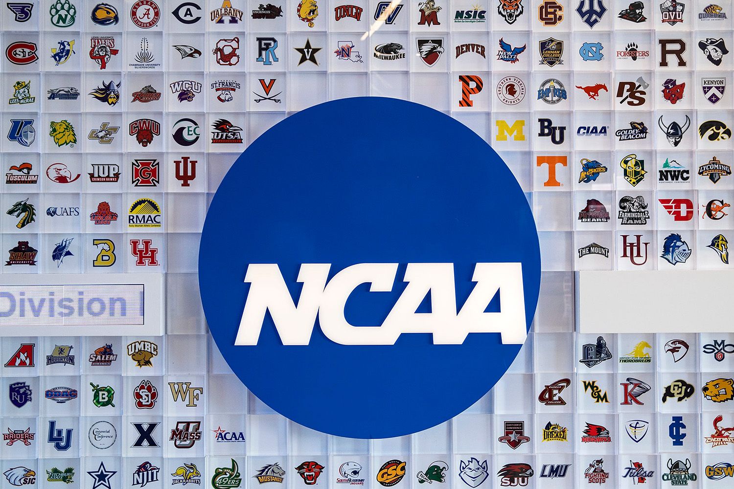 As NCAA Threatens More NIL Regulation, States Back Off
