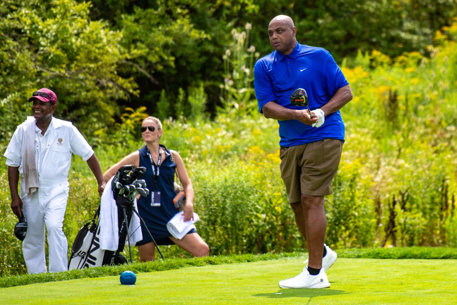 Charles-Barkley-watches-shot-at-LIV-Golf-practice-round