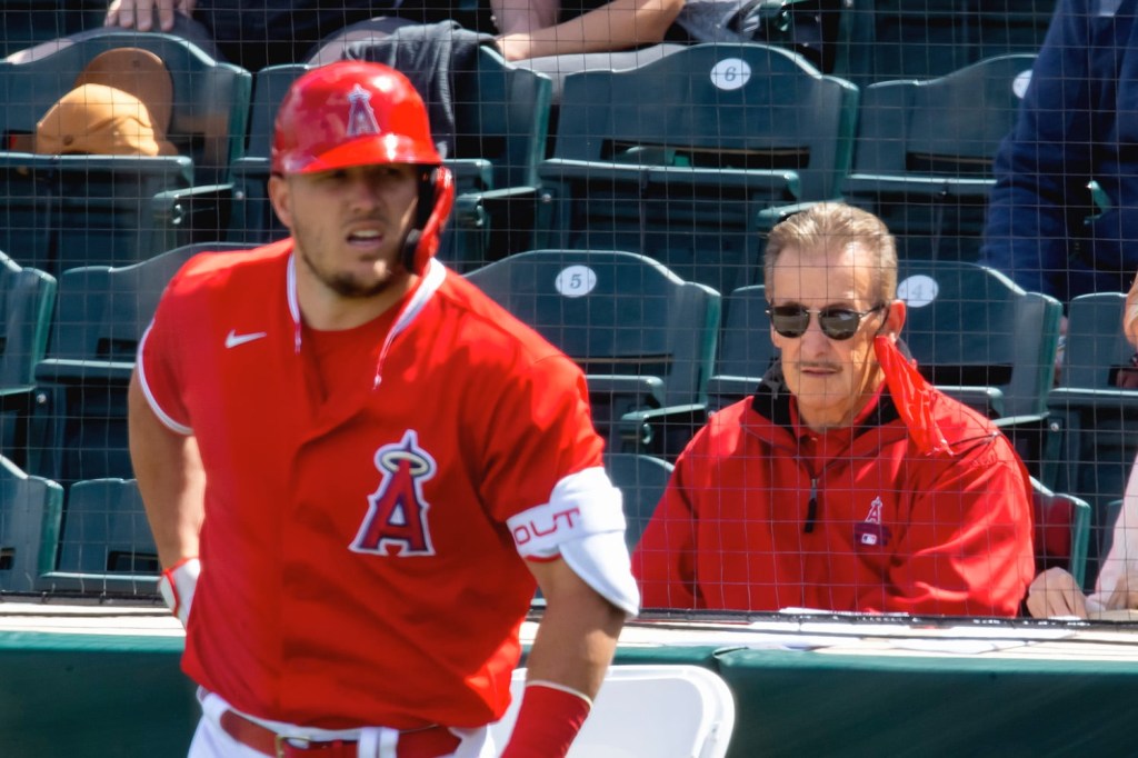 Los Angeles Angels owner Arte Moreno (right) and outfielder Mike Trout