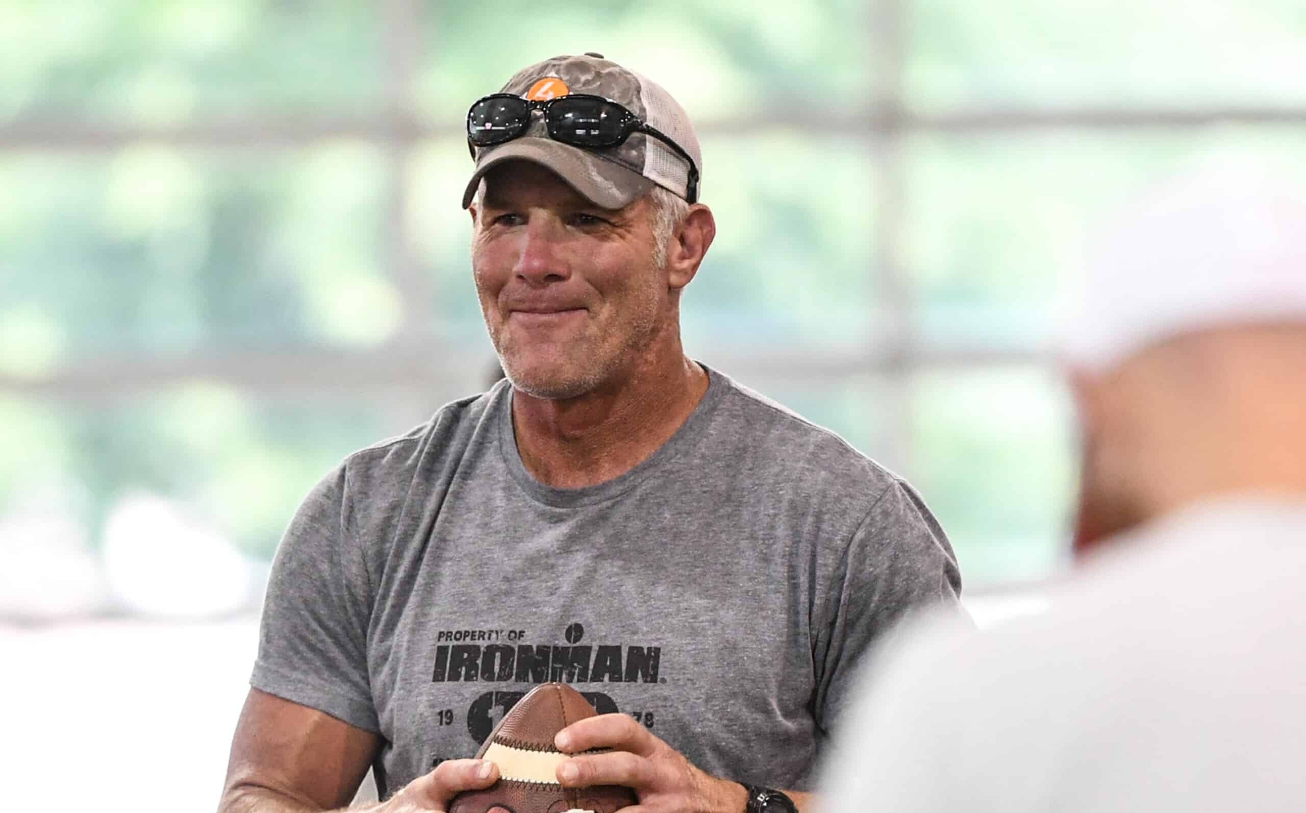 Brett Favre texts revealed in latest filing.