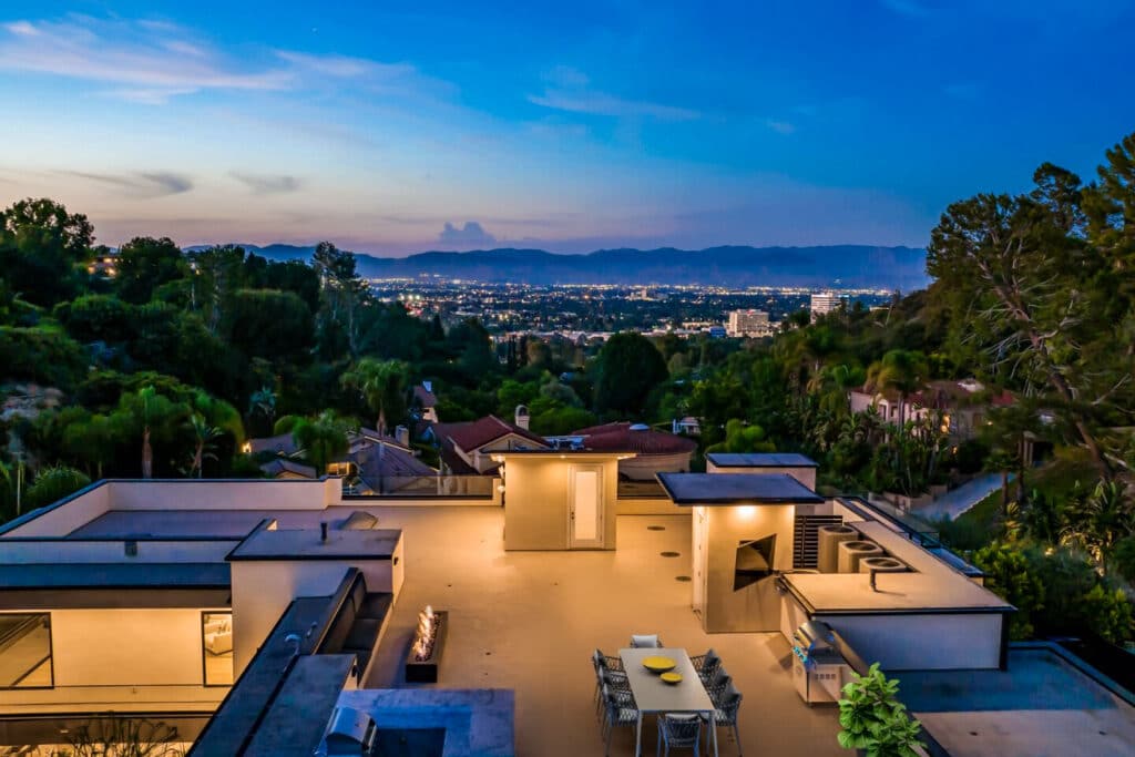 Jimmy Rollins selling home.