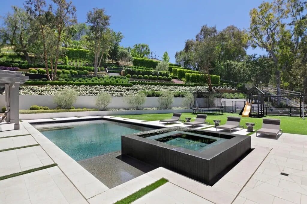 Jalen Ramsey puts California home up for sale.