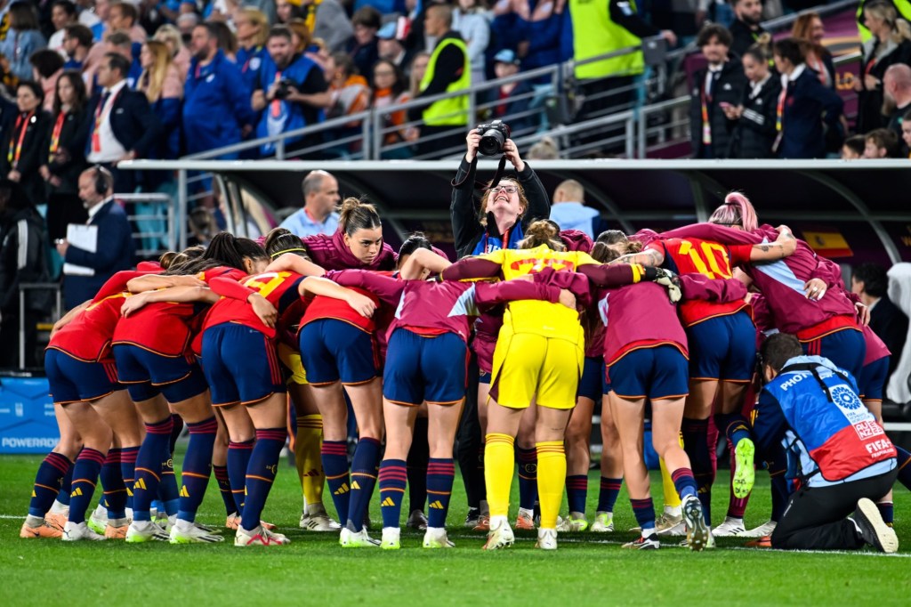 Aug 20, 2023; Sydney, AUSTRALIA; Spanish team before FIFA Women’s World Cup 2023 Final Spain v England at Stadium Australia (Accor Stadium) 20 August 2023, Sydney, Australia.