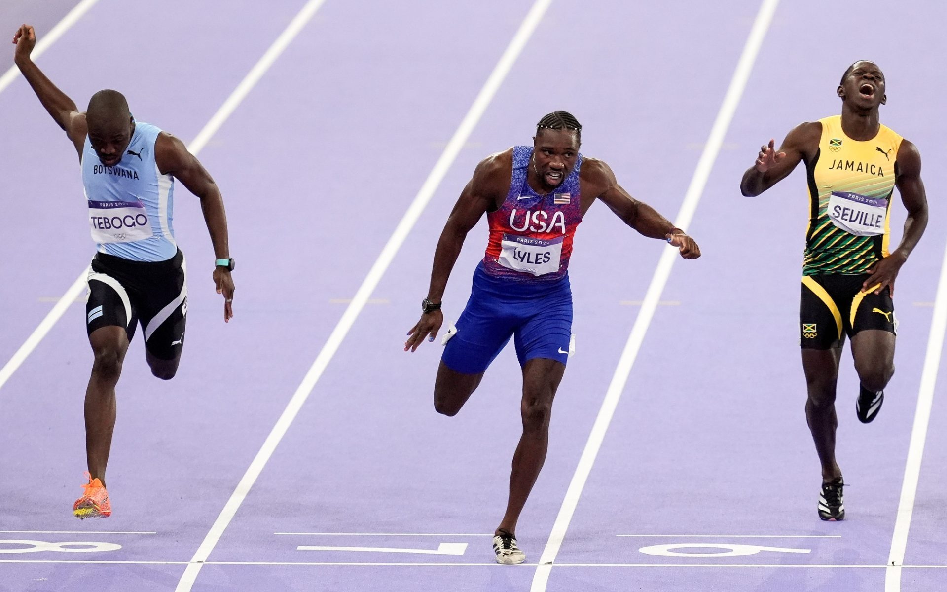 Noah Lyles (USA) wins the men’s 100m final during the Paris 2024 Olympic Summer Games at Stade de France in Saint-Denis, France, Monday, Sunday, Aug. 4, 2024.