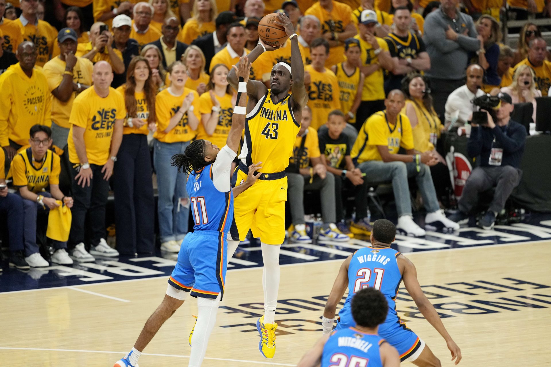Jun 19, 2025; Indianapolis, Indiana, USA; Indiana Pacers forward Pascal Siakam (43) shoots the ball against Oklahoma City Thunder guard Isaiah Joe (11) during the second half of game six of the 2025 NBA Finals between the Oklahoma City Thunder and the Indiana Pacers at Gainbridge Fieldhouse.