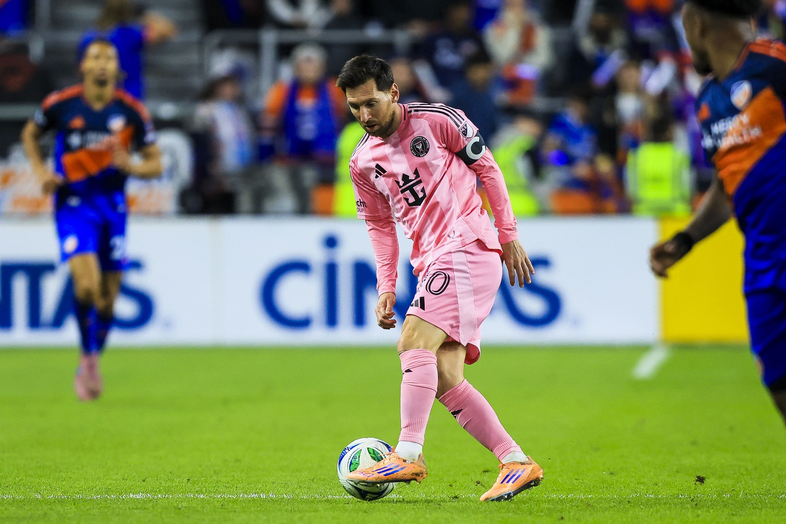 Nov 23, 2025; Cincinnati, Ohio, USA; Inter Miami CF forward Lionel Messi (10) dribbles against FC Cincinnati in the second half at TQL Stadium.