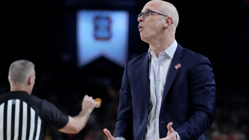 UConn Huskies head coach Dan Hurley gets after his team Saturday, April 4, 2026, during a Final Four game against the Illinois Fighting Illini at Lucas Oil Stadium in Indianapolis.