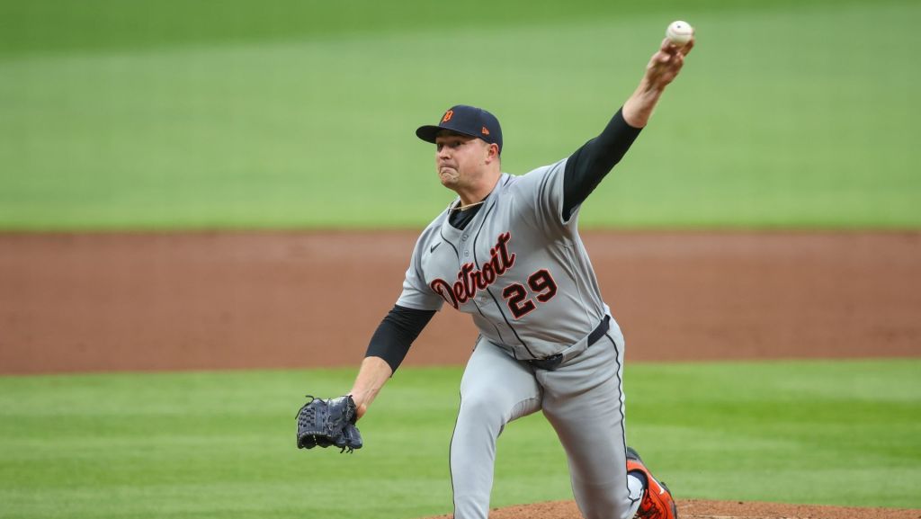 Apr 29, 2026; Atlanta, Georgia, USA; Detroit Tigers starting pitcher Tarik Skubal (29) throws against the Atlanta Braves in the first inning at Truist Park.