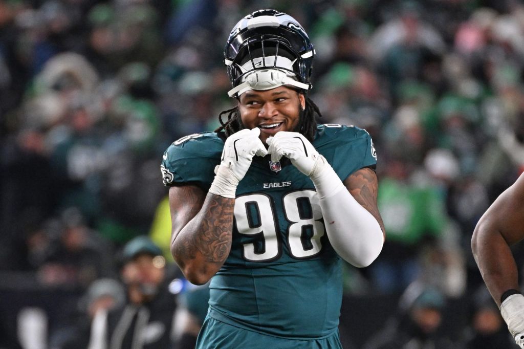 Jan 11, 2026; Philadelphia, PA, USA; Philadelphia Eagles defensive tackle Jalen Carter (98) against the San Francisco 49ers in an NFC Wild Card Round game at Lincoln Financial Field.