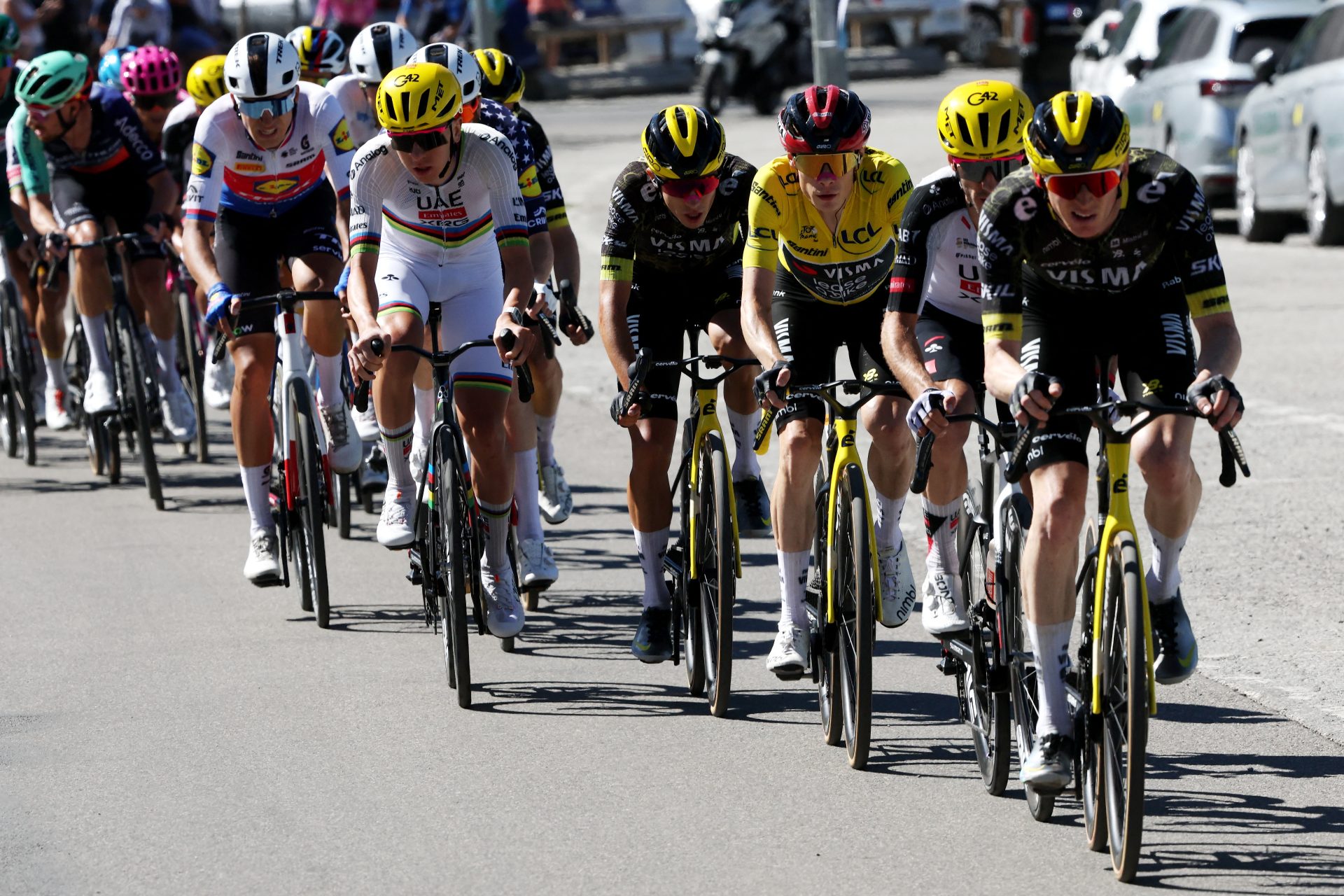 Cycling - Tour de France - Stage 3 - Granollers to Les Angles - Les Angles, France - July 6, 2026 Team Visma | Lease a Bike's Jonas Vingegaard wearing the yellow jersey and UAE Team Emirates XRG's Tadej Pogacar in action with other cyclists during stage 3