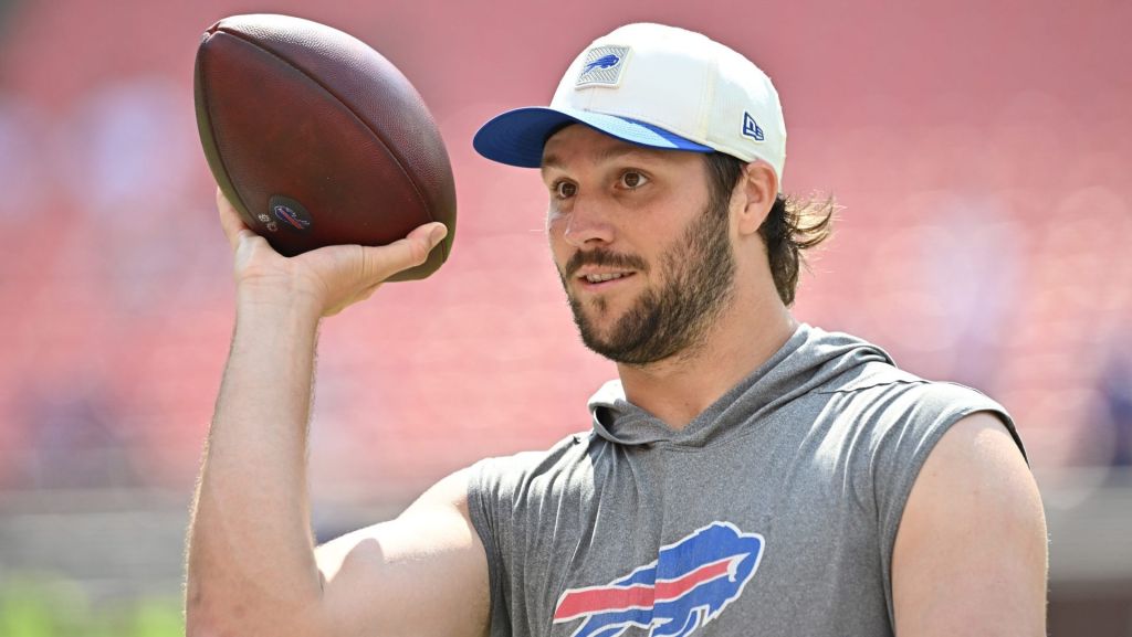 Aug 22, 2026; Cleveland, Ohio, USA; Buffalo Bills quarterback Josh Allen (17) warms up before the game between the Cleveland Browns and the Bills at Huntington Bank Field